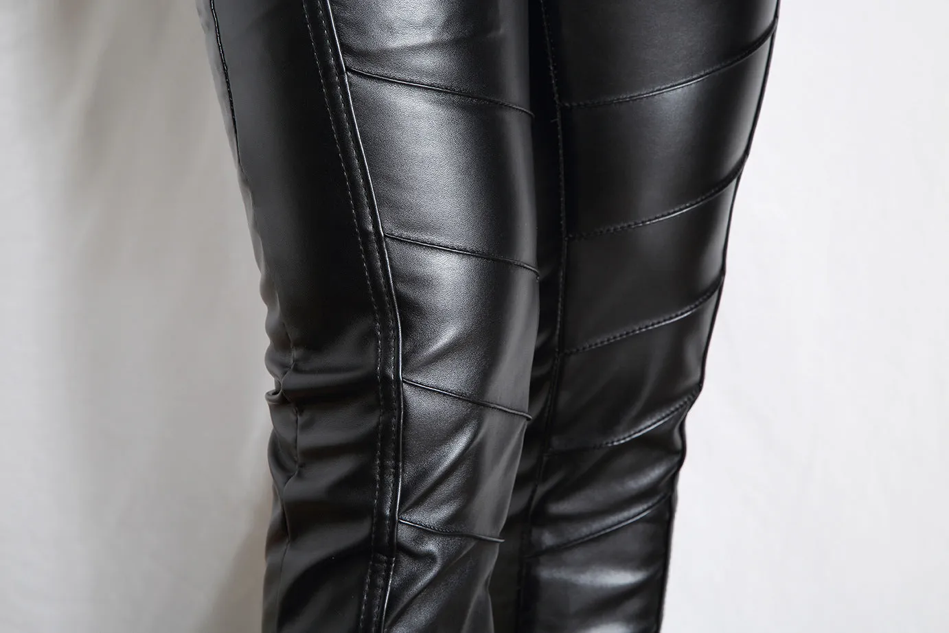 Men's Modern Comfortable Leather Pants
