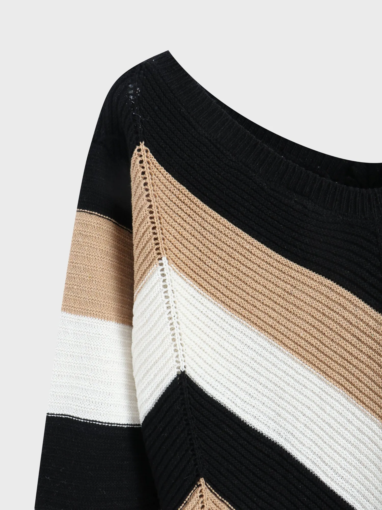 Midsize Roundneck Loose Colorblock Knit Sweater