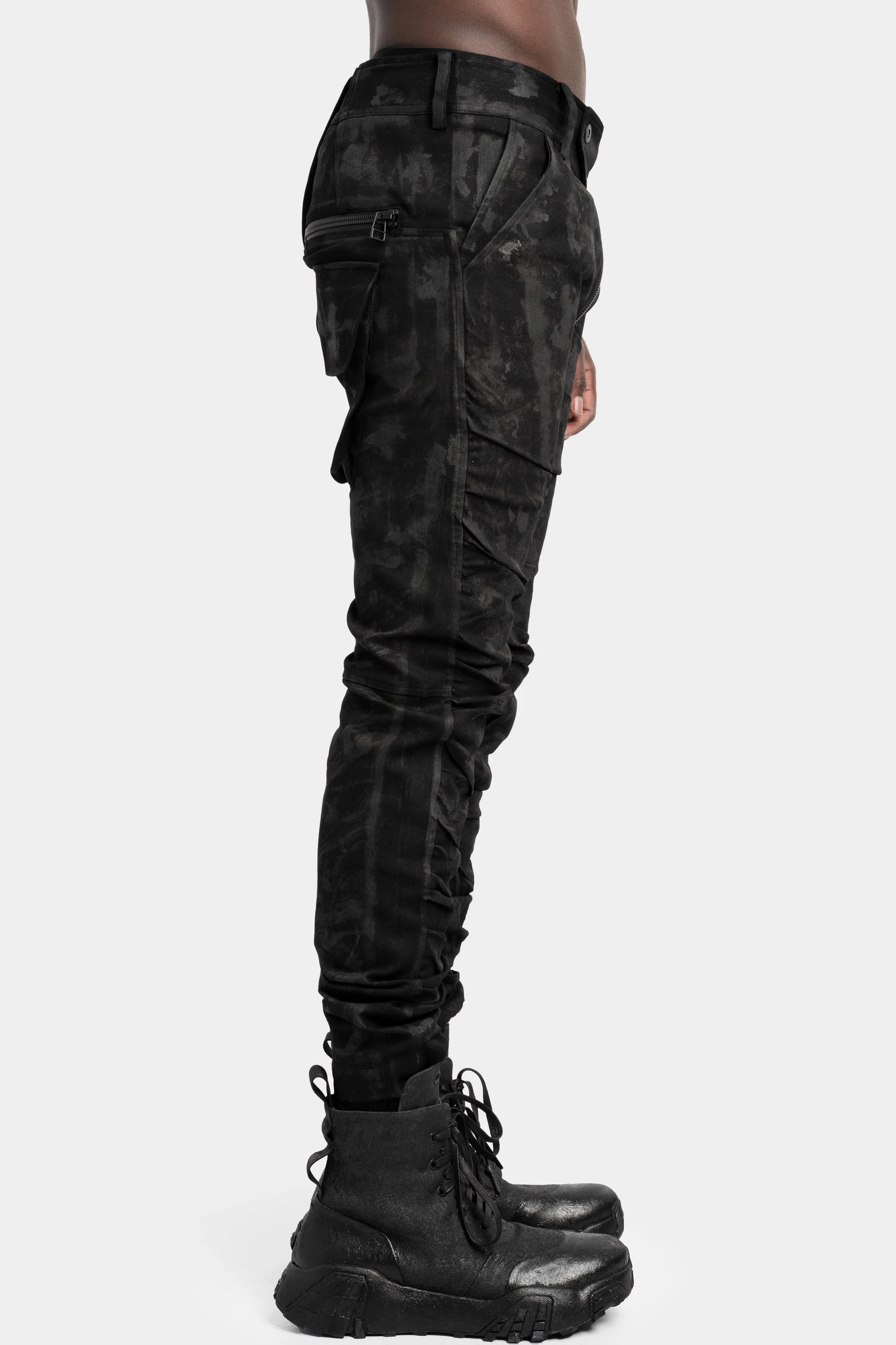 Tar coated recoil pants